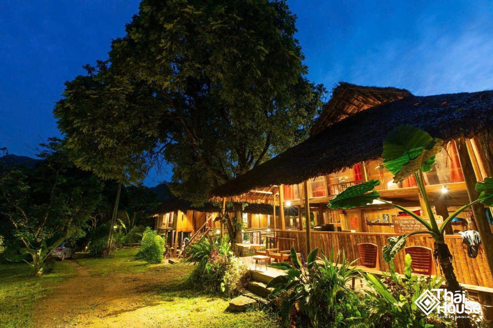 Thai House Pu Luong - Century Old Stilt House With Terrace Views Huong Ba Thuoc Exterior foto
